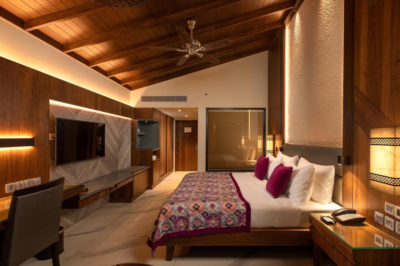 Kenilworth Resort & Spa, Goa Уторда Экстерьер фото
