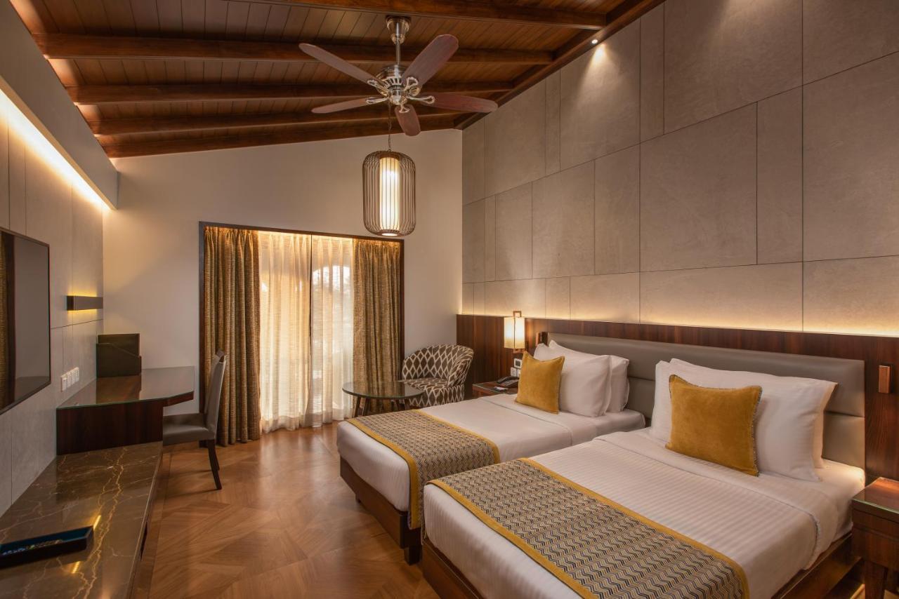 Kenilworth Resort & Spa, Goa Уторда Экстерьер фото