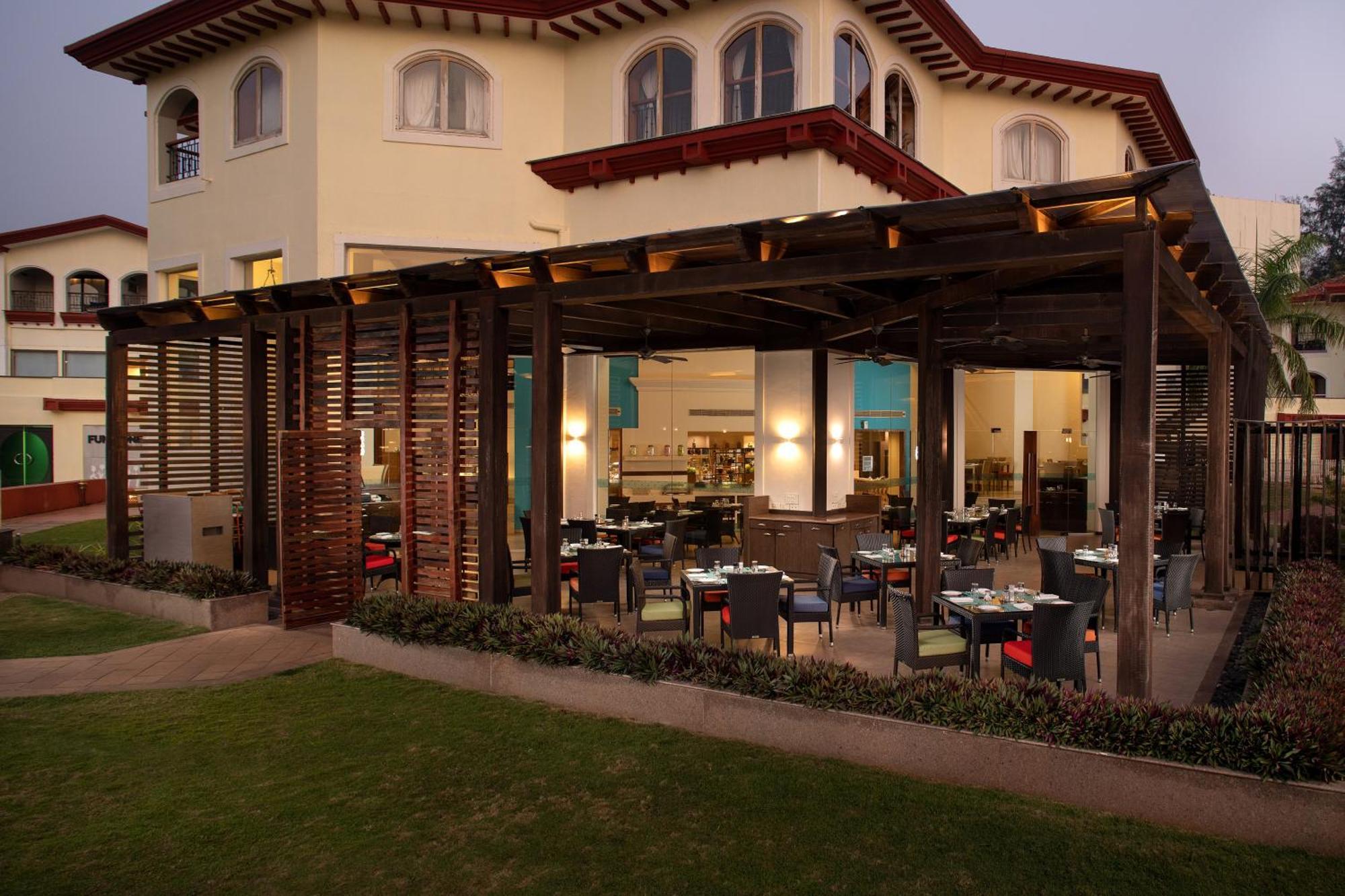 Kenilworth Resort & Spa, Goa Уторда Экстерьер фото